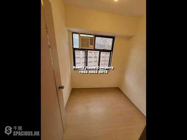 Sai Ying Pun - Rich Court 06