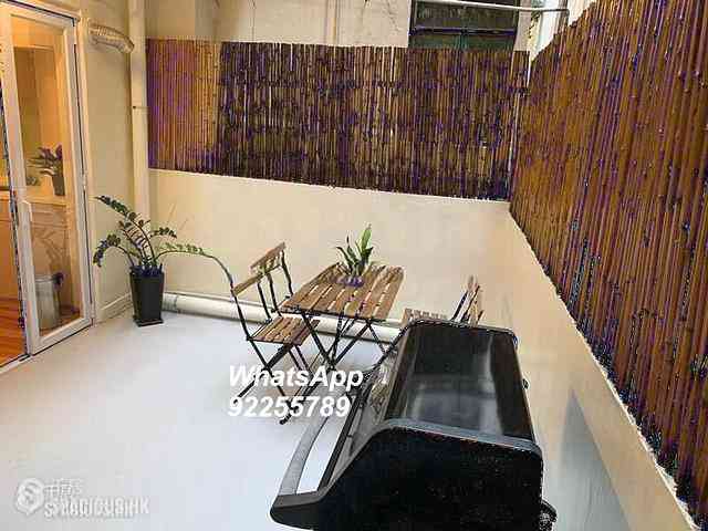 Soho - 6-8, Staunton Street 01