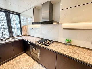 Wong Chuk Hang - The Southside Phase 3B Blue Coast Tower 2B 03