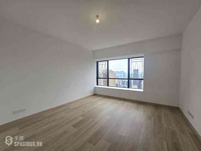 Mid Levels Central - Clovelly Court Block 1 08