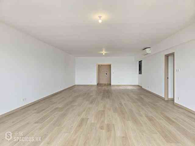 Mid Levels Central - Clovelly Court Block 1 06