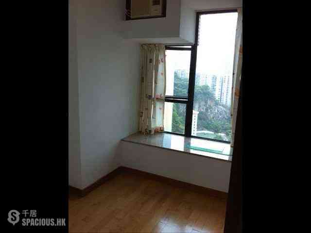 Sai Wan Ho - The Oakridge 08