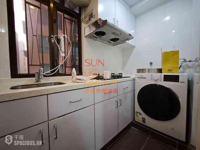 Sheung Wan - Mandarin Building (J Plus) 03