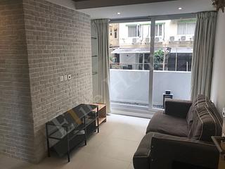 Sai Ying Pun - Highlight House 03