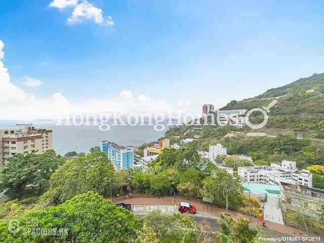 Pok Fu Lam - Bisney Terrace 02