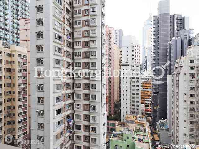 Wan Chai - The Zenith 02