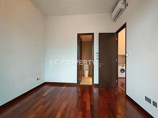Wan Chai - J Residence 06
