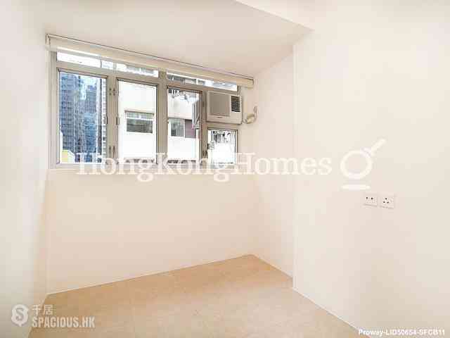 Poho - 152-154, Hollywood Road 07