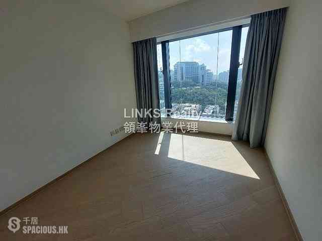 Pok Fu Lam - Victoria Coast Block A 03