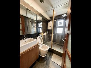 Mid Levels West - Kingsford Height 22