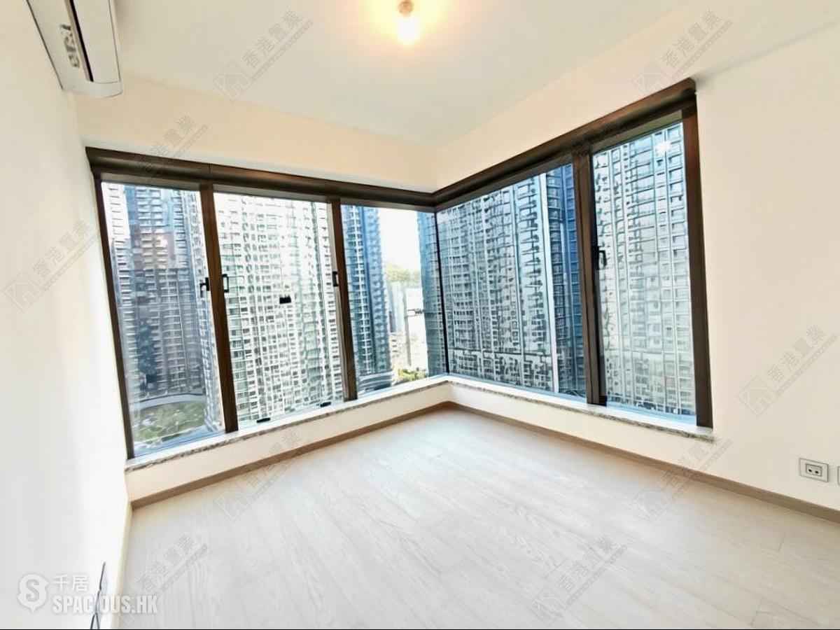 Wong Chuk Hang - The Southside Phase 3B Blue Coast Tower 2B 01