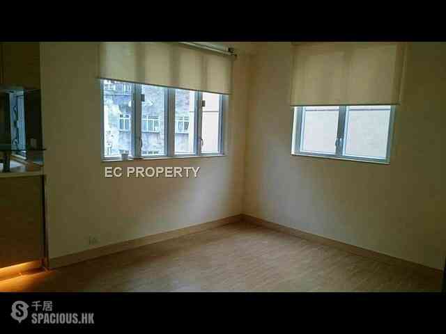 Central - Sunny Building 05