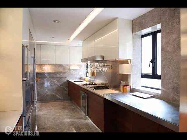 Mid Levels Central - Kennedy Heights 11