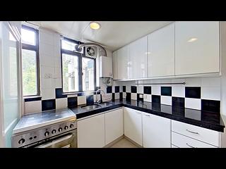 Pok Fu Lam - Four Winds Apartment 09