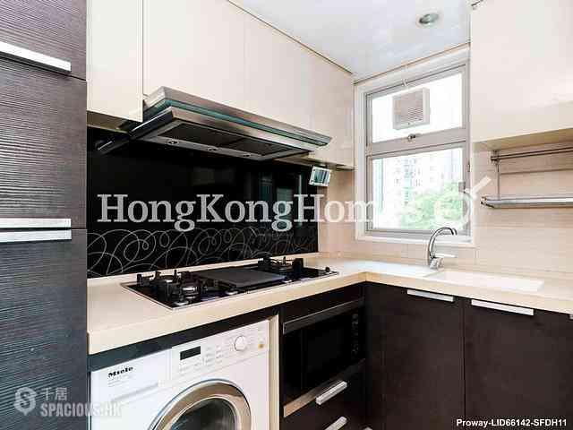 Sai Ying Pun - Centre Place 07