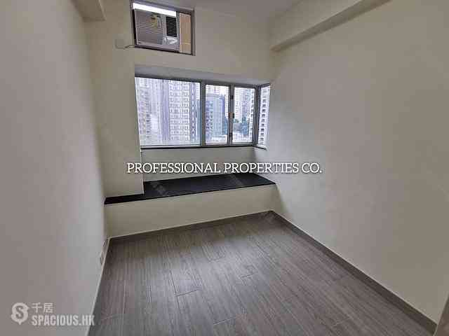 Tai Hang - Grand Deco Tower 11