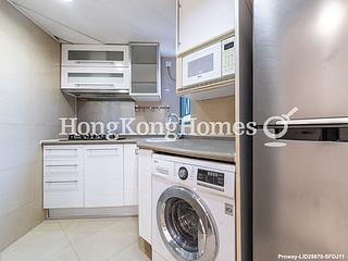 Sheung Wan - Queen's Terrace 07