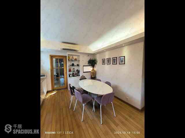 Mid Levels West - Skylight Tower 01