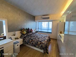 Mid Levels West - Skylight Tower 05