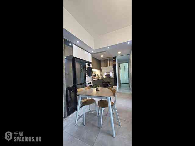 Hung Hom - Laguna Verde Phase 4 Laguna Grande Block 16 10