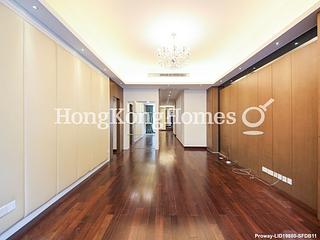 Mid Levels Central - Donnell Court 04
