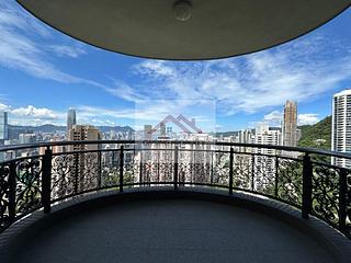 Mid Levels Central - Clovelly Court 02