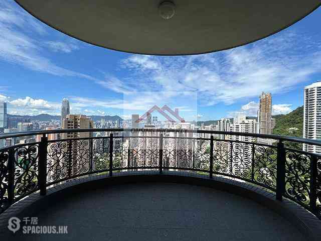 Mid Levels Central - Clovelly Court 02