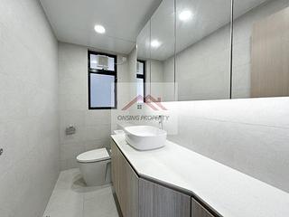 Mid Levels Central - Clovelly Court 06