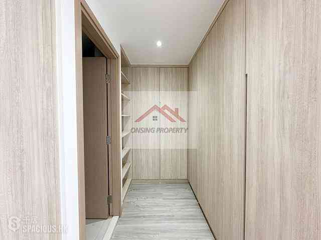 Mid Levels Central - Clovelly Court 12
