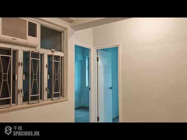 Quarry Bay - Kam Hoi Mansion 02