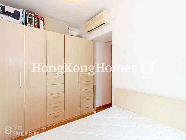 Wan Chai - The Zenith 06