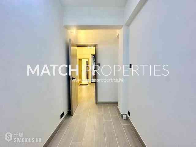 Sai Ying Pun - 35-37, High Street 13