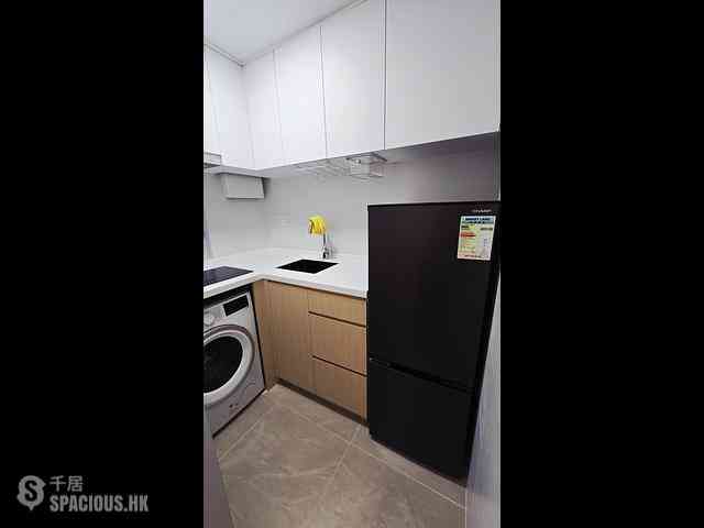 Kennedy Town - Smithfield Court 08
