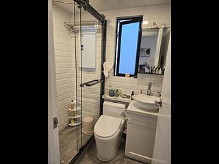 Sheung Wan - The Bellevue Place 07