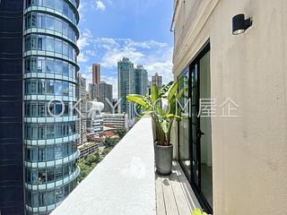 Soho - Caravan Court 05