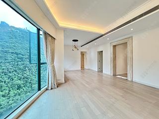 Mid Levels Central - Hillsborough Court 05