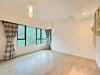 Mid Levels Central - Hillsborough Court 11