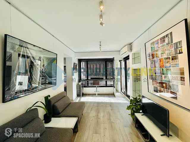 Sai Ying Pun - Smiling Court 01