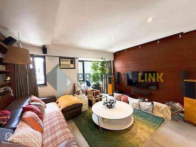 Mid Levels West - Kingsford Height 01
