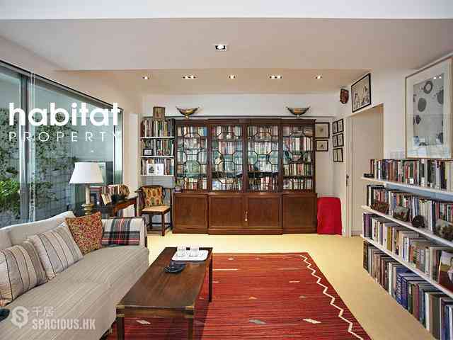 Aberdeen - 5-9, Tin Wan Street 08