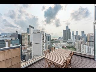 Tsim Sha Tsui - The Bauhinia Hotel 03