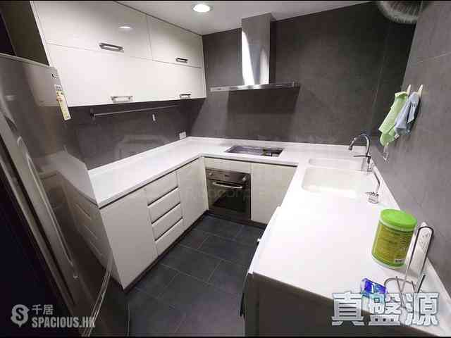 Quarry Bay - The Floridian Block 2 03
