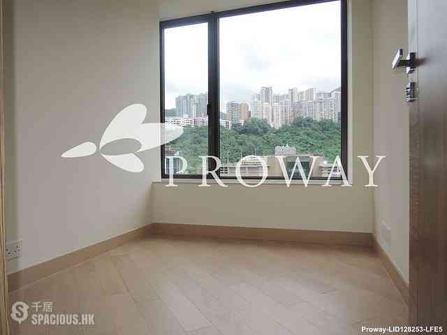 Causeway Bay - Park Haven 07