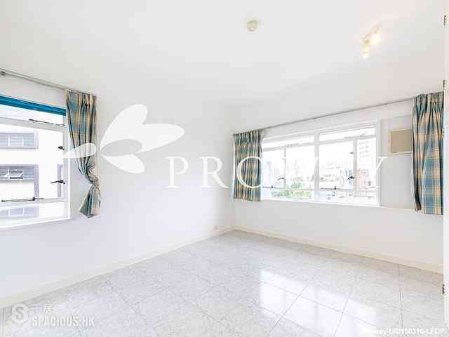 Pok Fu Lam - Bisney Villas 09