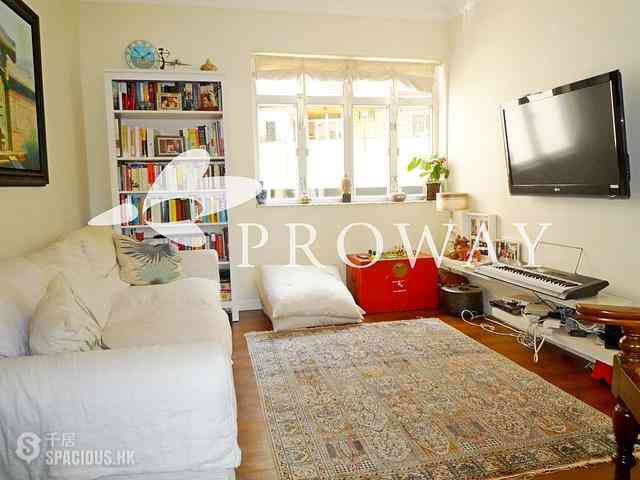Stubbs Road - Miramar Villa 03