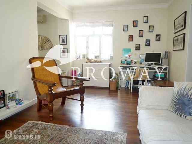 Stubbs Road - Miramar Villa 04