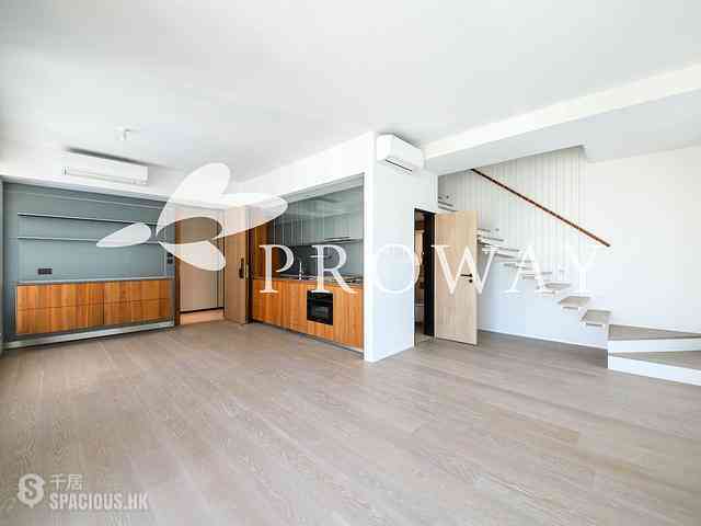 Sheung Wan - 42, Tung St. 01