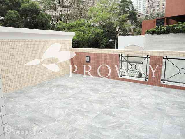Tuen Mun - Aquamarine Garden 02