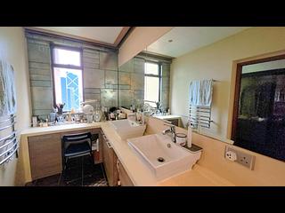 Mid Levels Central - Chung Tak Mansion 04