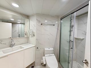 Wan Chai - Convention Plaza Apartments 05
